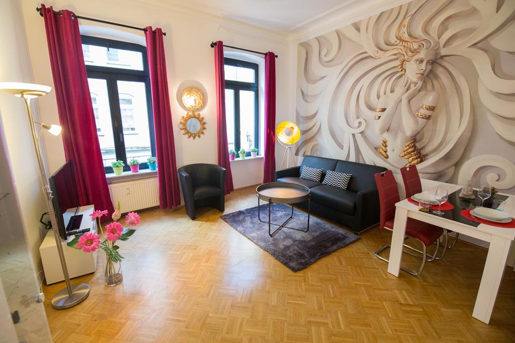 City Residences Koblenz โคเบลนซ์ ภายนอก รูปภาพ